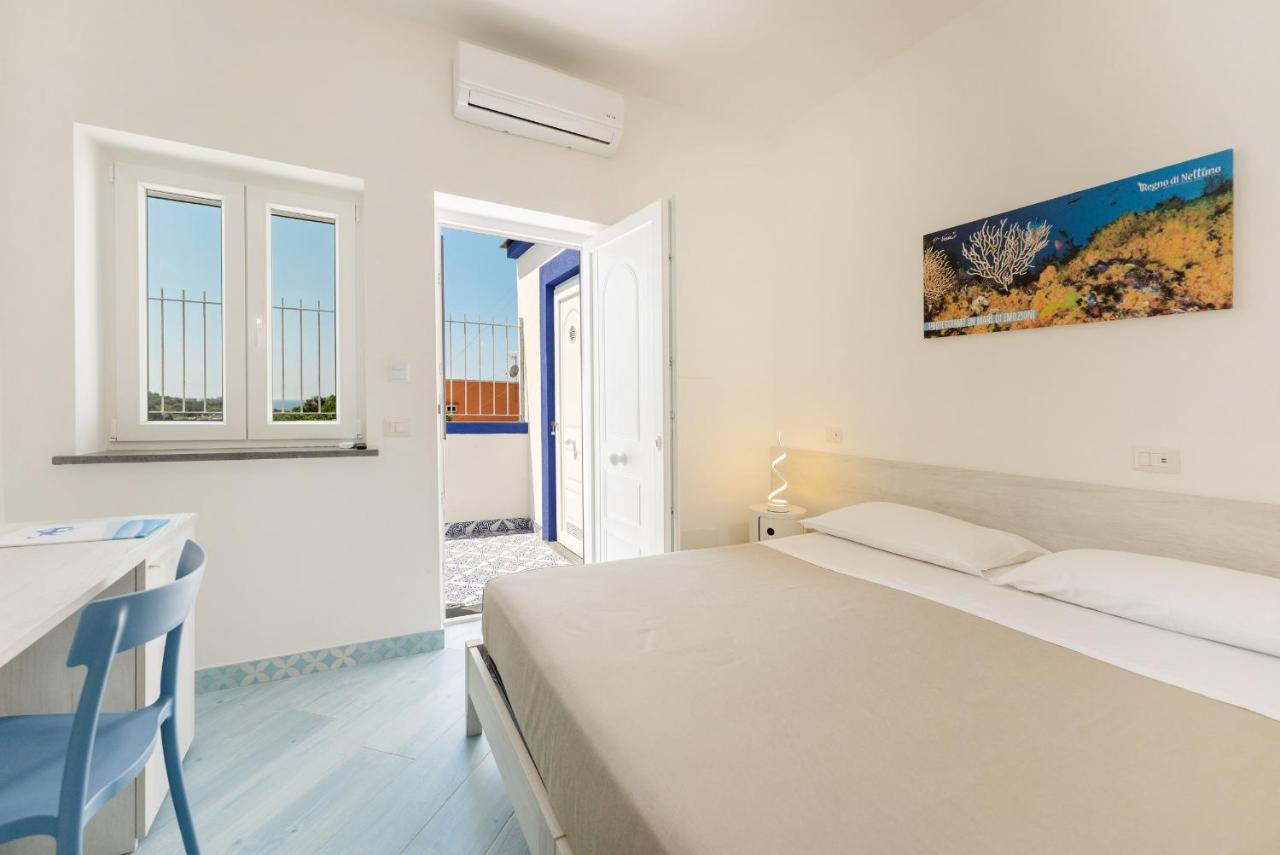 Poseidonia Rooms 프로치다 외부 사진
